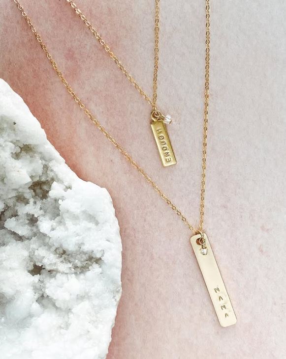 UNCVRD 18k Gold Plated Mama Necklace